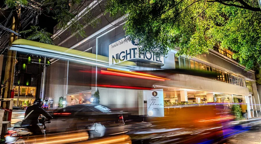 เซอร์วิสชาร์จ NIGHT HOTEL BANGKOK